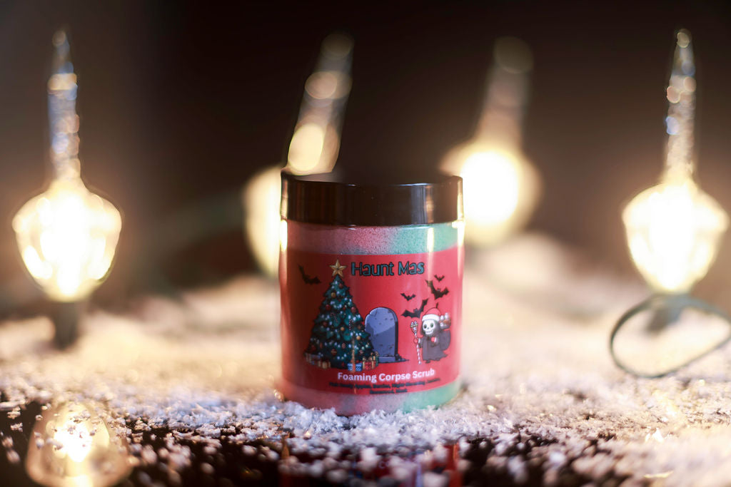 Haunt Mas-Foaming Corpse Scrub-Winter Collection